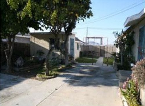 2nd image of 2227 Del Amo Blvd