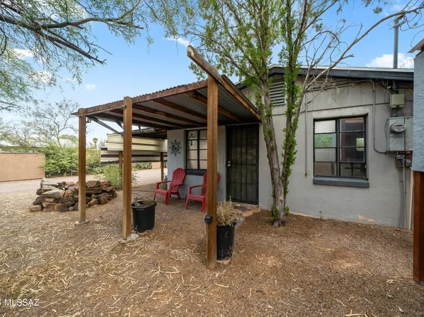3921 E Blacklidge Dr, Tucson, AZ 85712