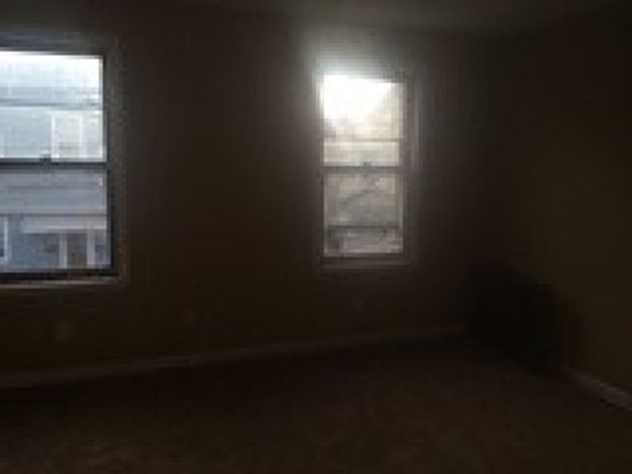 5th image of 26 Lentz Ave