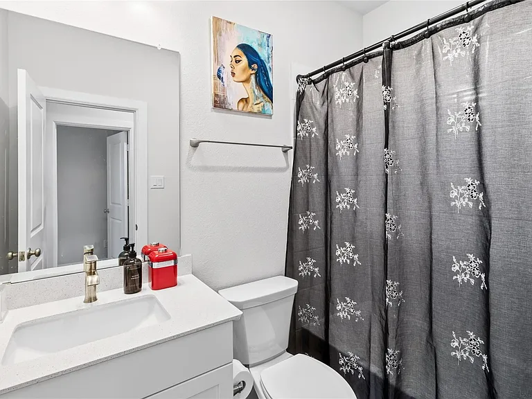 1530 Noble Park Dr — Photo 18
