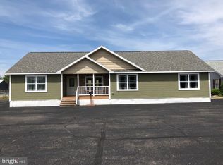 9 Rhode Island Rd, Erial, NJ 08081