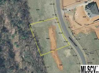 5935 Bakers Point, Hickory, NC 28602