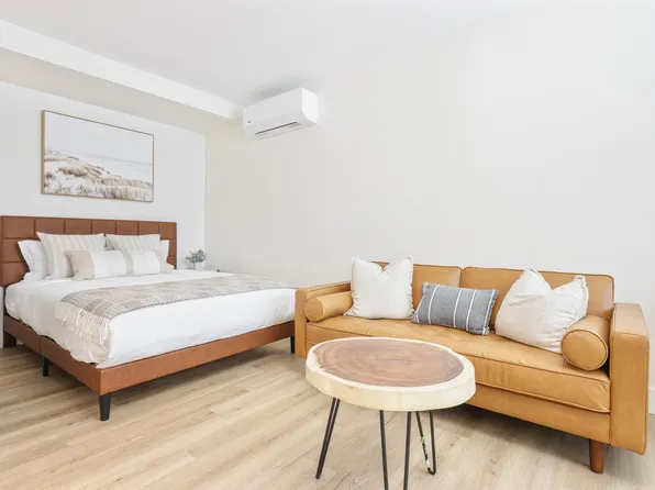 3787 Curlew St, San Diego, CA