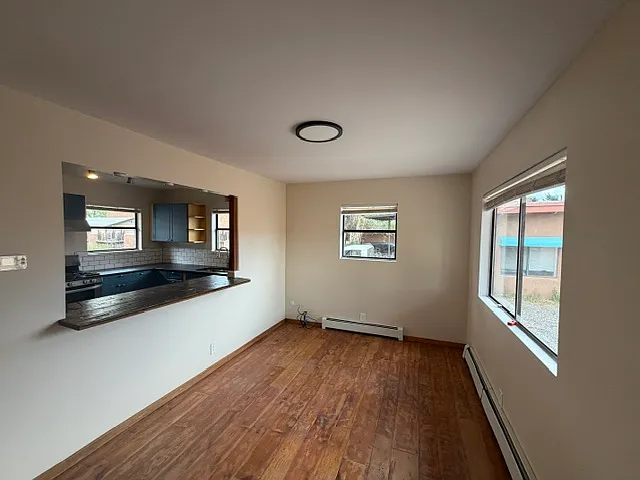 645 1/2 W San Francisco St #D — Photo 5