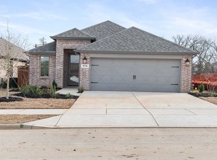 9336 Buckeye Bnd, Oak Point, TX 75068