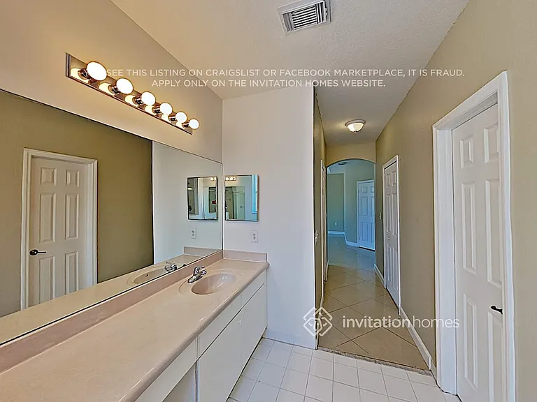 12141 SW 122nd Path — Photo 18