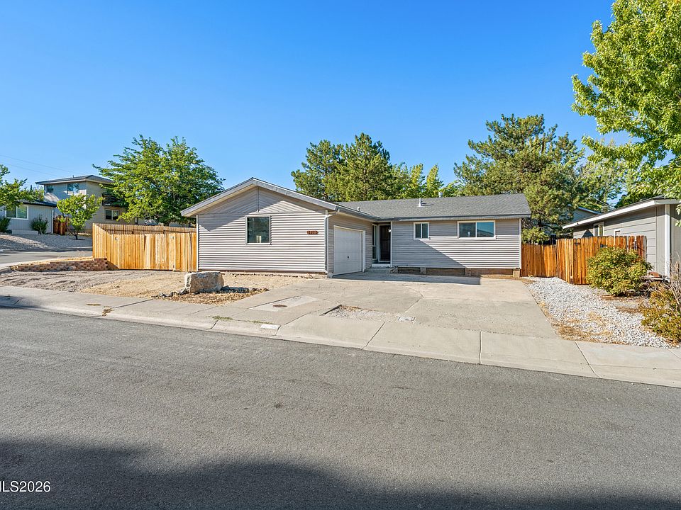 1st image of 3015 Slater Ave