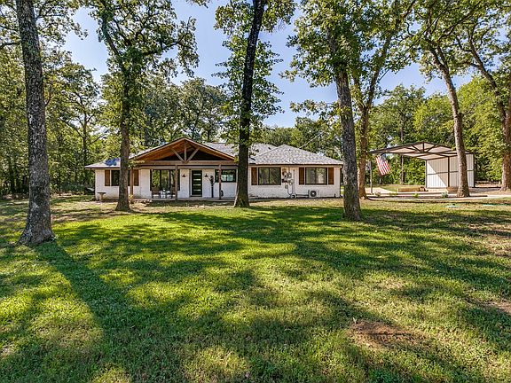 2nd image of 5704 Pecan Cir
