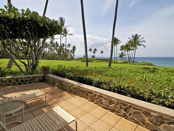 Front Lanai / South Facing