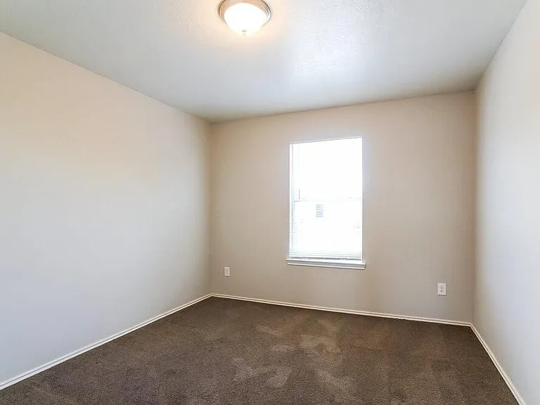 21243 Linden House Ct — Photo 17