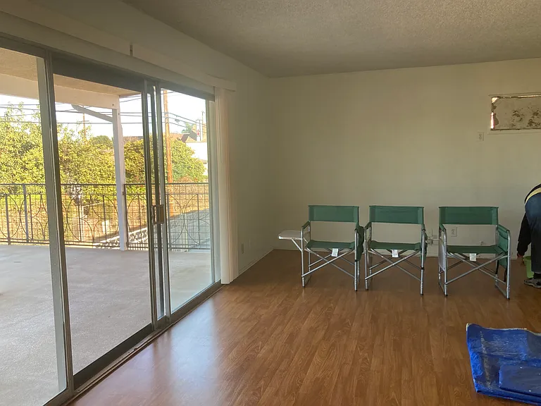 8333 Rosemead Blvd #4 — Photo 7