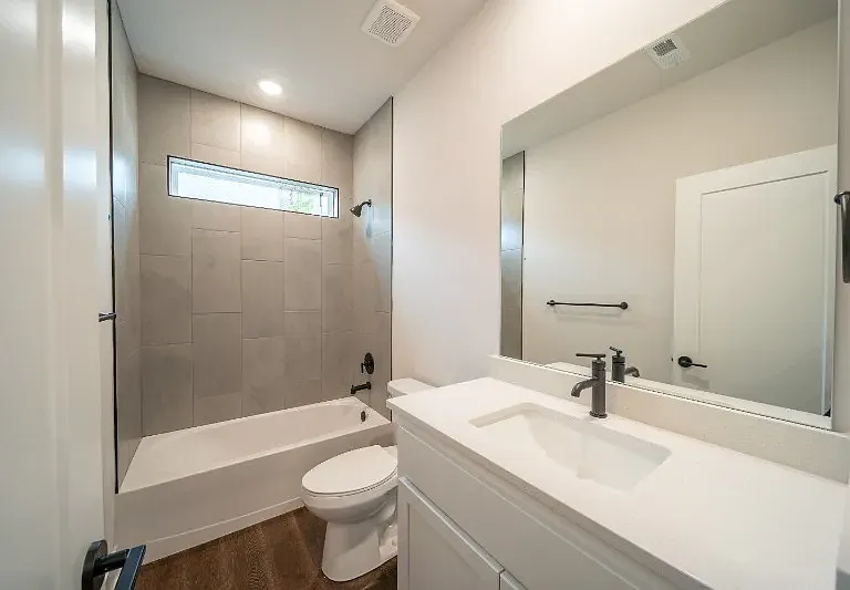 20667 Barker St — Photo 6