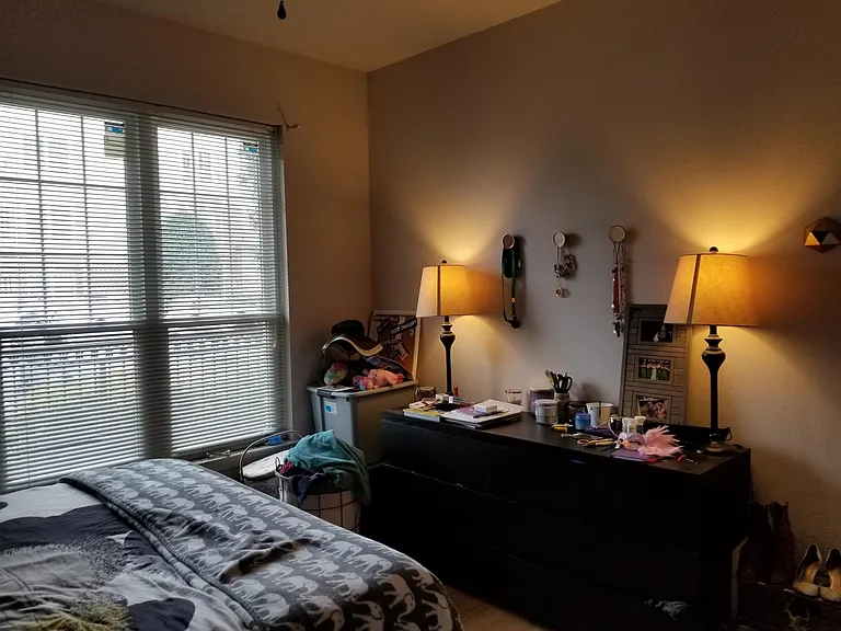 1601 Spring Gate Dr — Photo 18