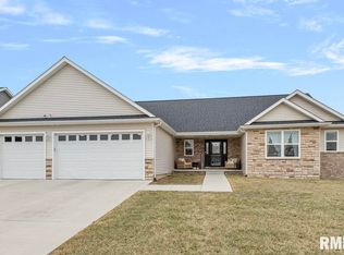 3601 Peach Tree Dr, Springfield, IL 62711