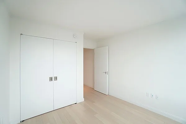Rented by Renetta Real Estate | media 85