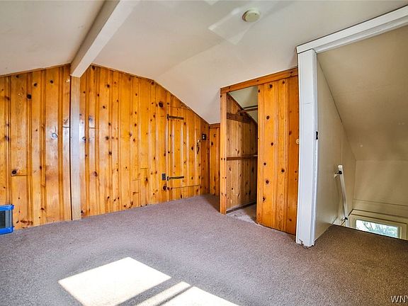 2nd image of 9 Idlebrook Dr
