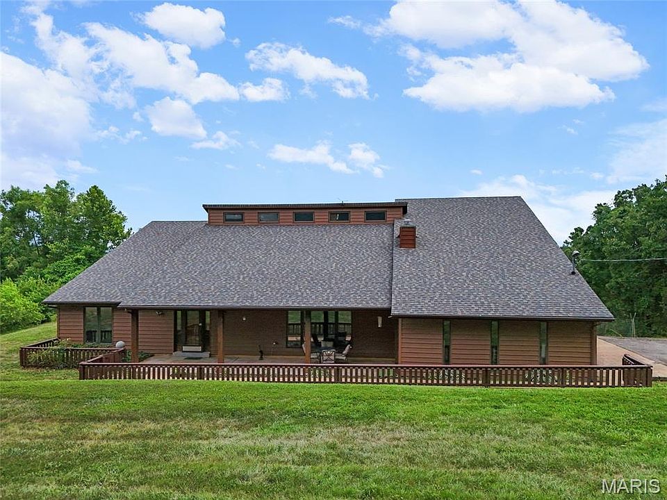1st image of 2362 Rock N Horse Farms Dr