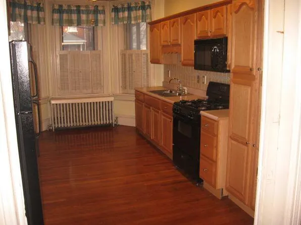 304 E Broad St #1, Bethlehem, PA 18018