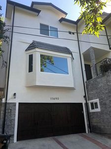 11690 Laurelcrest Dr, Studio City, CA, 91604