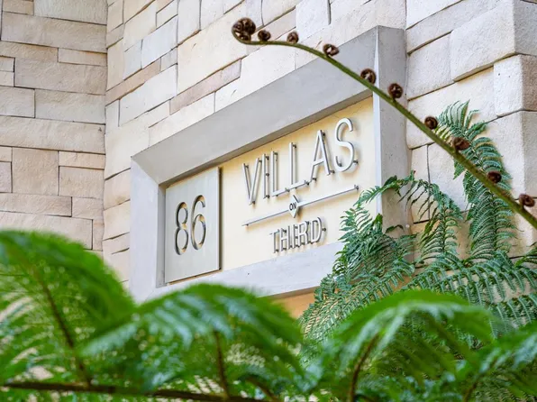 86 3rd St Unit 203, Los Altos, CA 94022