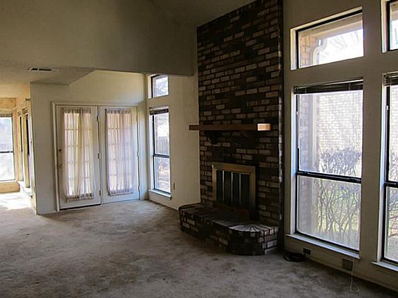 3rd image of 1507 Laguna Vista Way