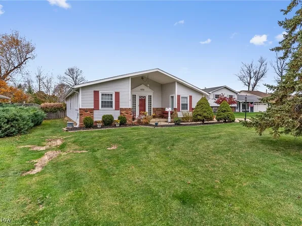 6058 Cedarwood Rd, Mentor On The Lake, OH 44060