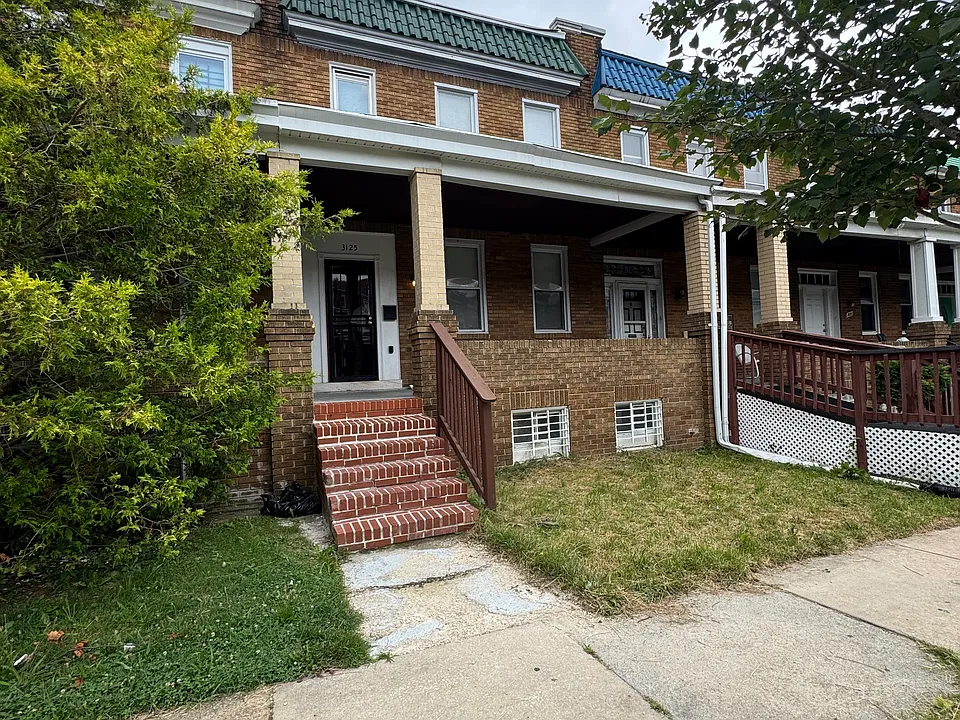 3125 Cliftmont Ave