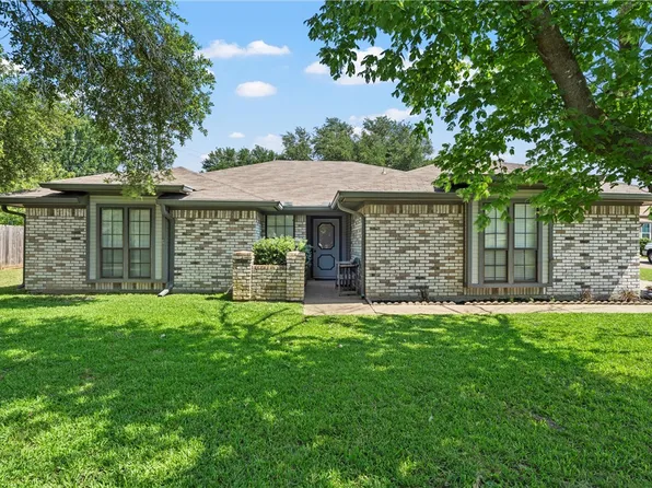 208 Westhill Dr, Hewitt, TX 76643