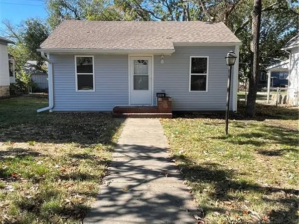 846 S Main St, Fort Scott, KS 66701