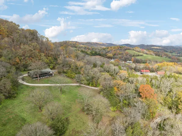 4715 Bennett Hollow Rd, Thompsons Station, TN 37179