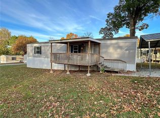 E 248th Ln, Grove, OK 74344