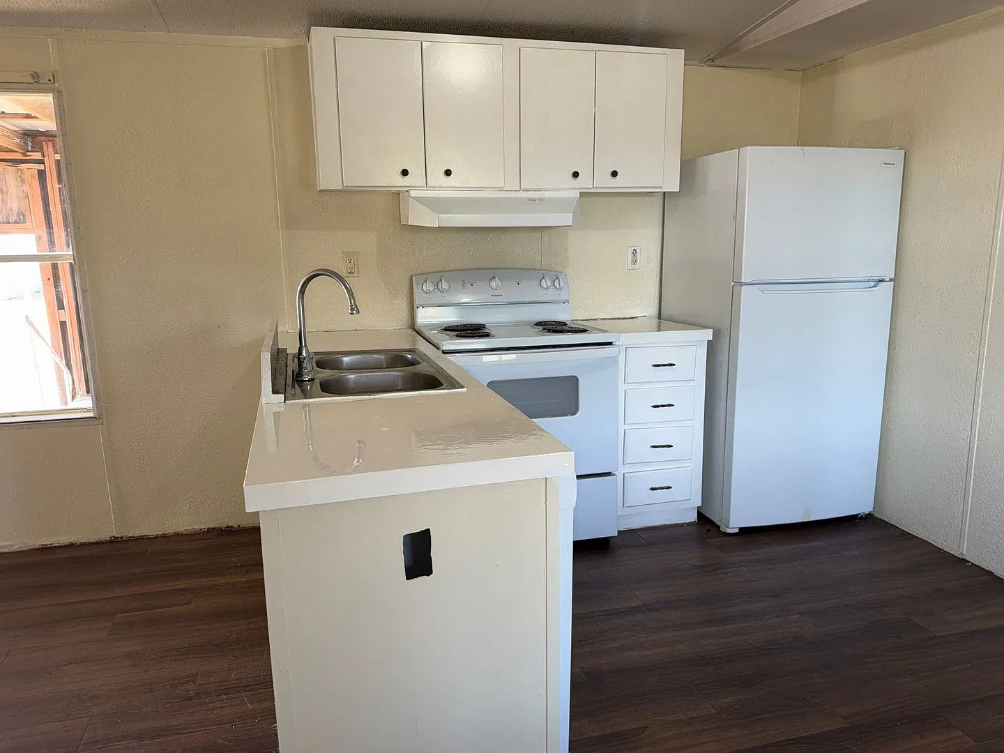 3-Bedroom, 2-Bath Home on Acreage — Photo 3