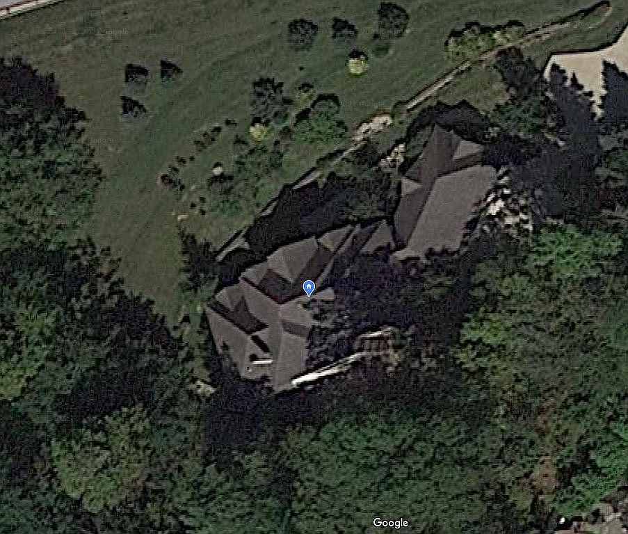 780 Village Trl, Mayfield Village, OH 44040 Zillow