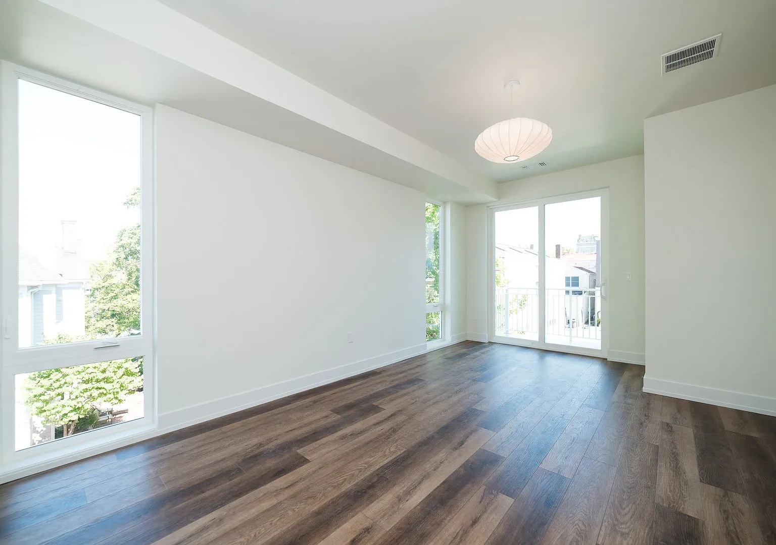 19 Lincoln Court — Photo 4