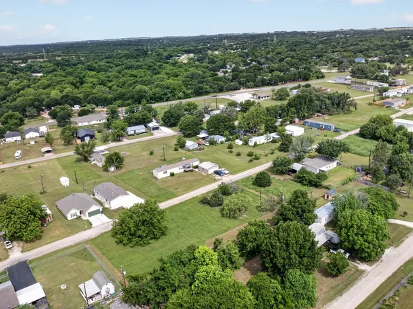 5429 Highview Dr, Granbury, TX 76048