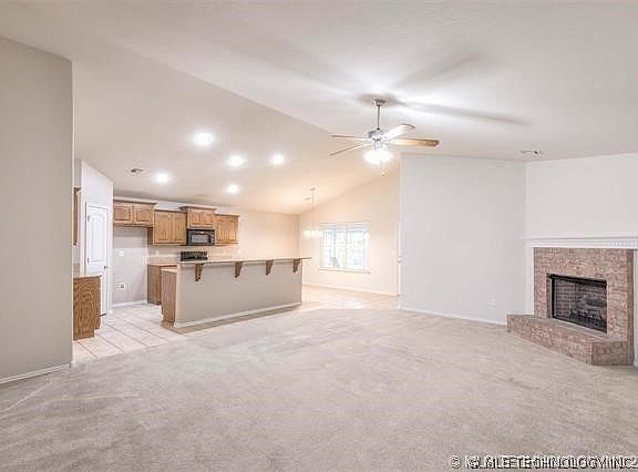 4th image of 9010 N 156th East Ave