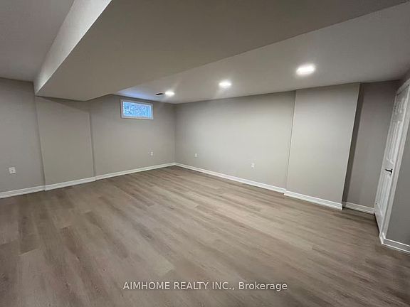 2nd image of 401 Kittridge Rd #Basement