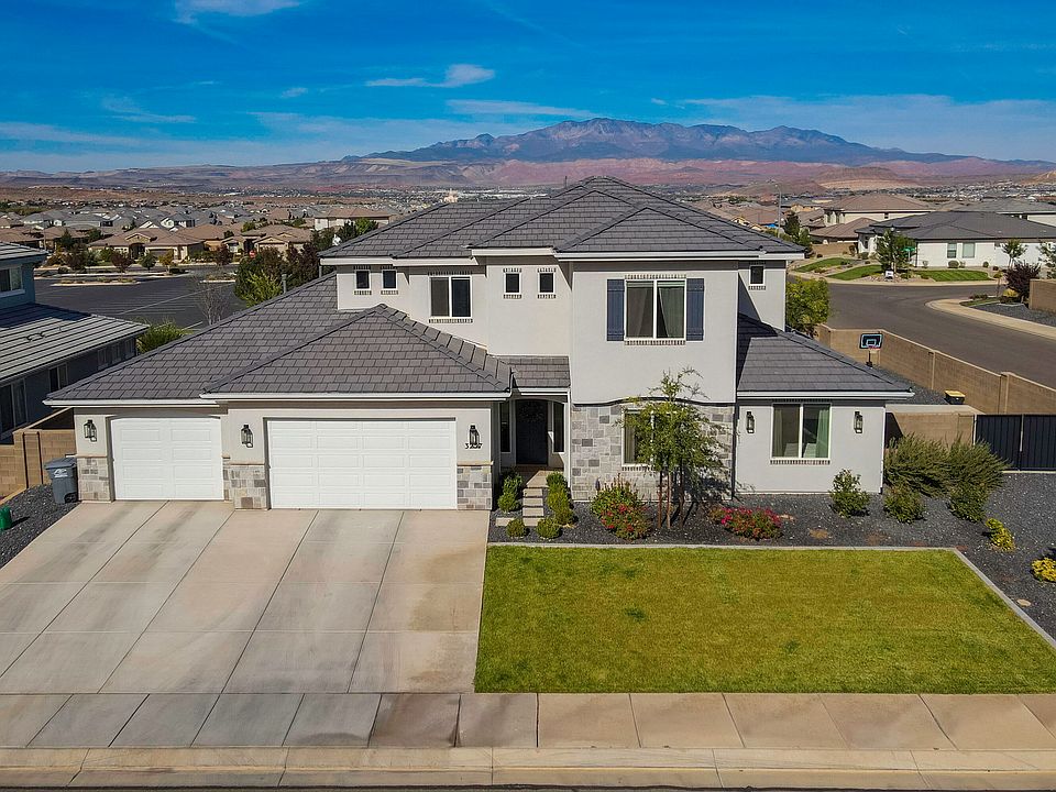 1st image of 3257 E Holly Dr