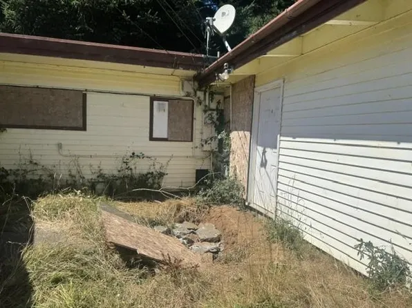 991 Kern St, Crescent City, CA 95531
