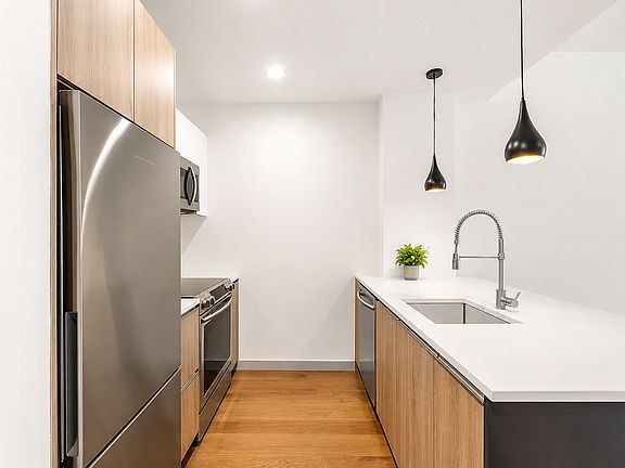 2nd image of 1325 Herkimer St #307