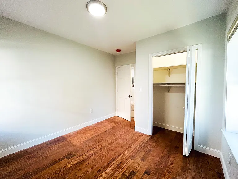 27 Waverly St #1 — Photo 11