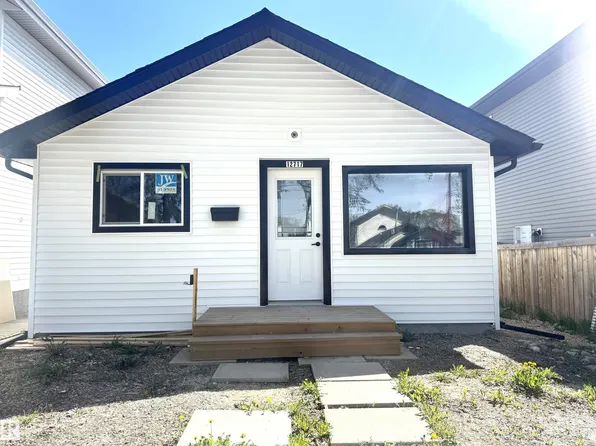 12717 116th St NW, Edmonton, AB T5E 5H1