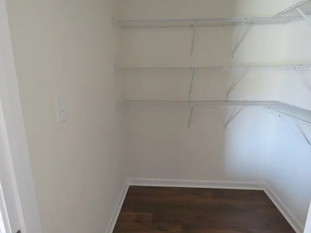 900 Mill Creek Dr — Photo 12