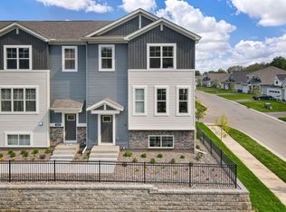 7635 Cody Ln, Inver Grove Heights, MN 55076