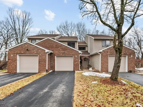 15 Littlewood Ct, Wayne Twp., NJ 07470