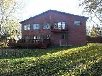 4th image of 23W600 Woodworth Pl
