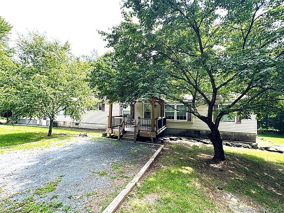 2nd image of 81 Lindholm Road