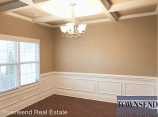3972 Pleasantburg Dr, Fayetteville, NC 28312