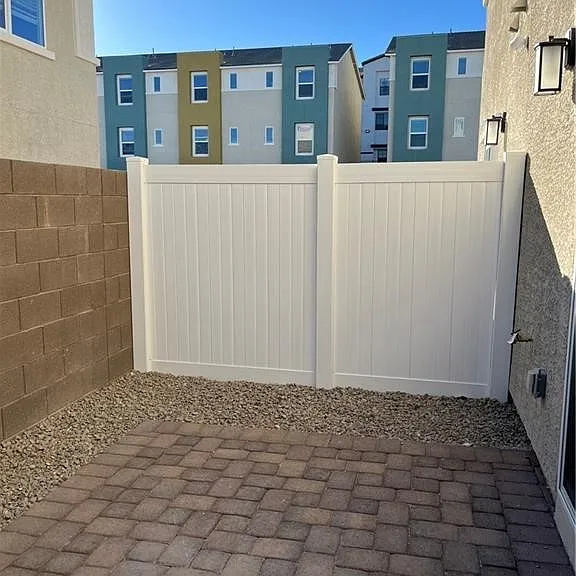 9175 Orange Horizon Ave — Photo 10