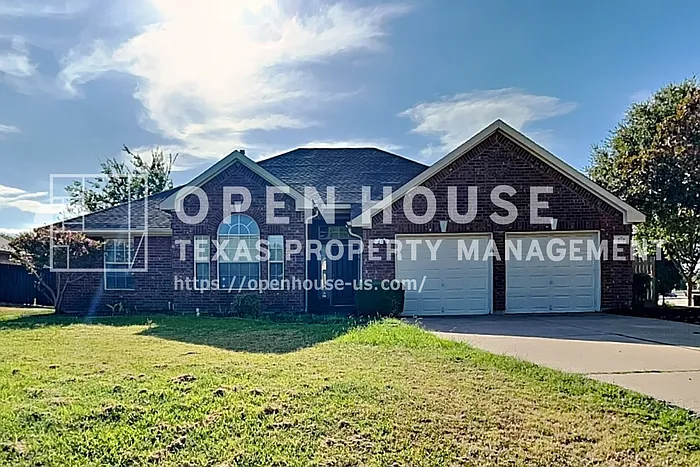 310 Village Trail Ct